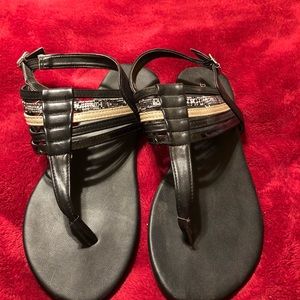 Beautiful sandals BAMBOO BRAND